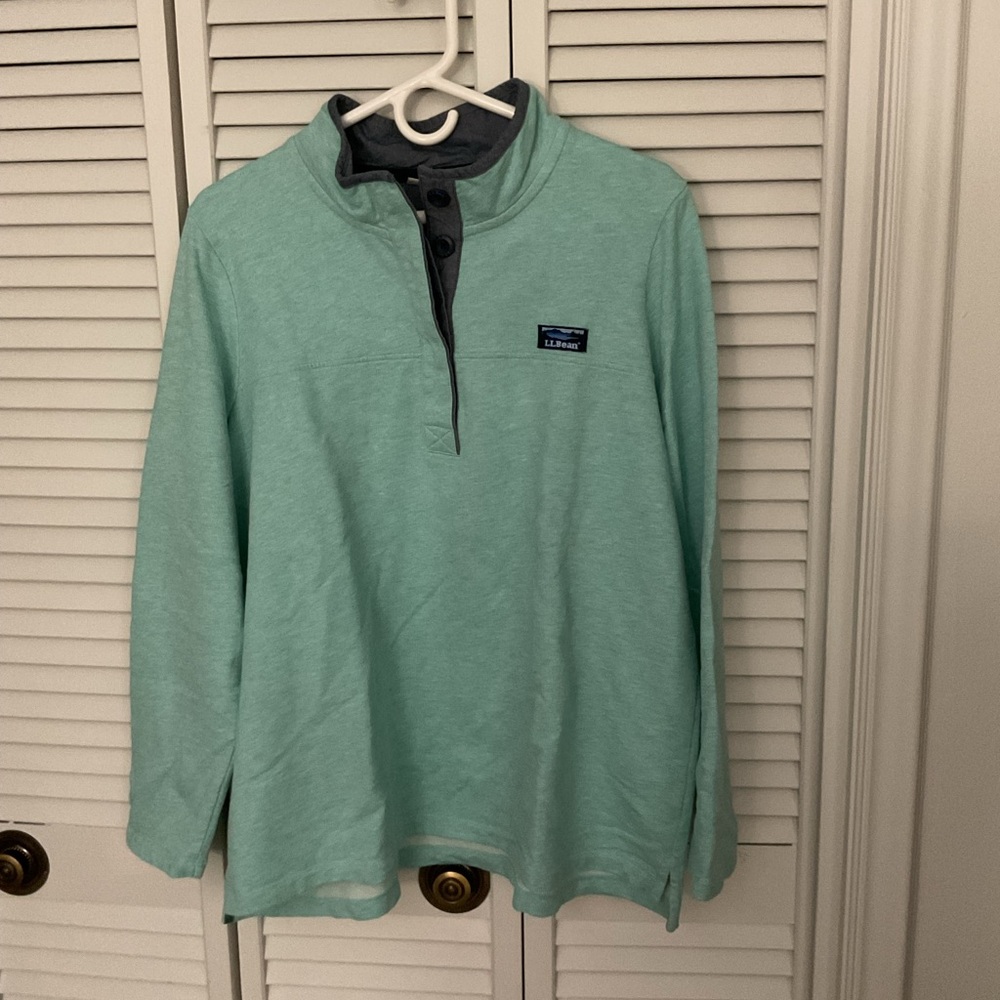 L.L. Bean Mint Green Pullover Top